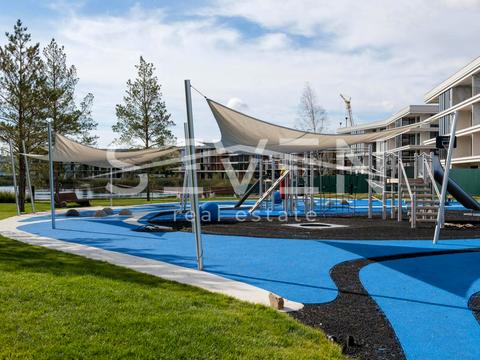 комерційна за адресою Паркова вул., 15