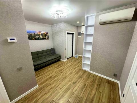 квартира по адресу Володимирська ул., 1