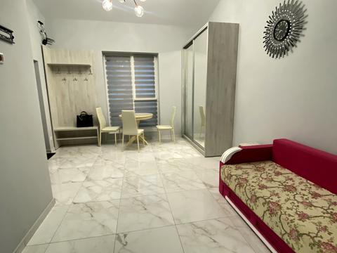 квартира за адресою Марка Кропивницького пл., 4