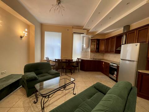 квартира за адресою Малопідвальна вул., 4