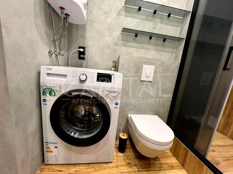 квартира за адресою Зарічна вул., 4