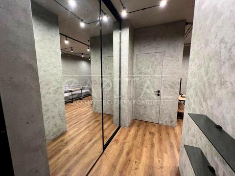 квартира за адресою Зарічна вул., 4