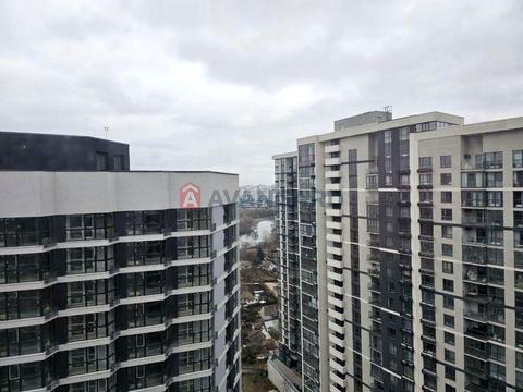 квартира за адресою Київ, Зарічна вул., 2