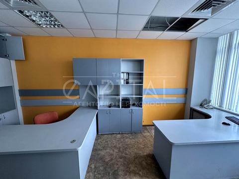 комерційна за адресою Кудрявський узвіз, 3-Б