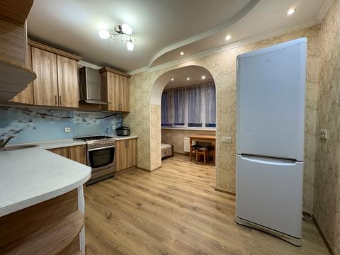 квартира за адресою Андрія Малишка вул. (Льва Толстого), 80