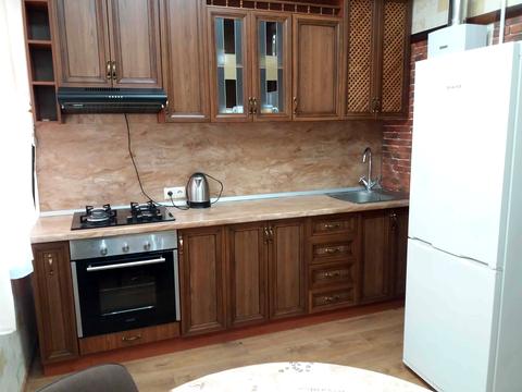 квартира за адресою Київ, Митрофана Довнар-Запольського вул., 4