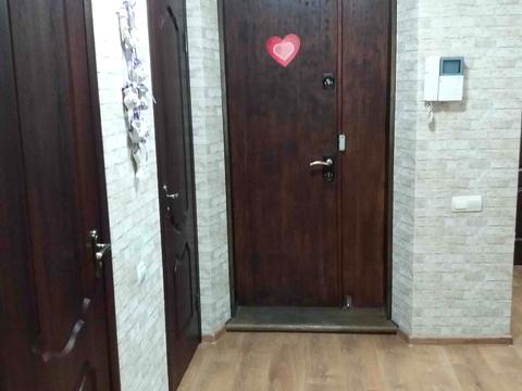 квартира за адресою Київ, Митрофана Довнар-Запольського вул., 4