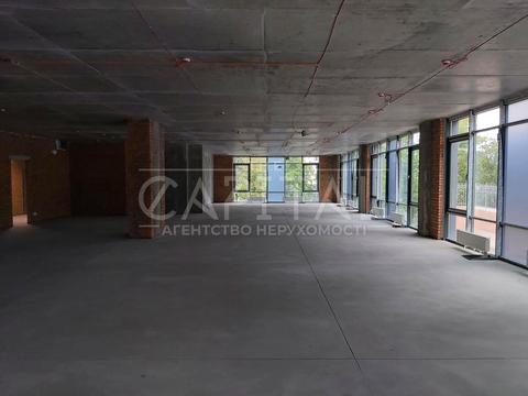 комерційна за адресою Голосіївський просп. (40-річчя Жовтня), 60