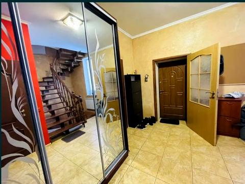 будинок за адресою Виноградна вул.