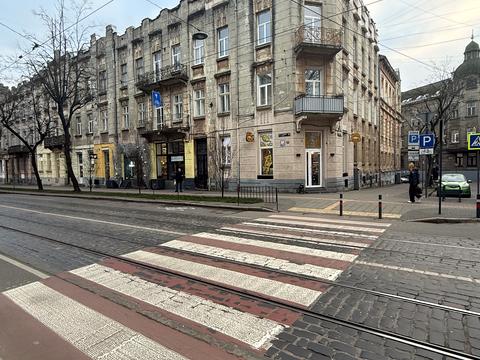 квартира за адресою Львів, Степана Бандери вул. (), 45