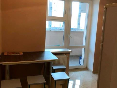 квартира за адресою Академіка Ющенка вул., 5