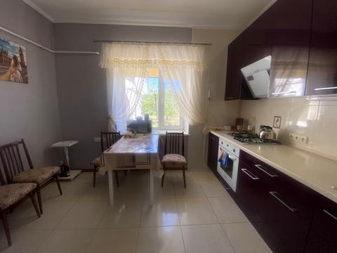 дом по адресу Евгения Колисниченко ул., 1