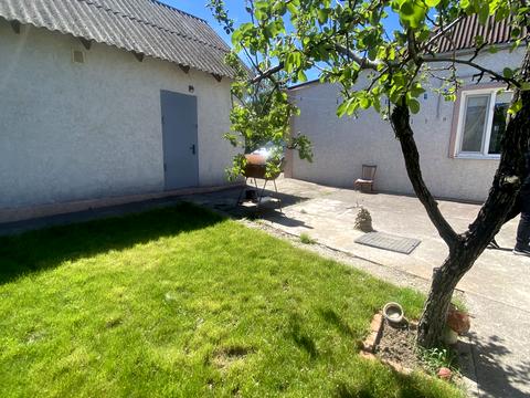 дом по адресу Евгения Колисниченко ул., 1