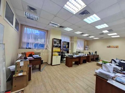 комерційна за адресою Київ, Новокостянтинівська вул., 7