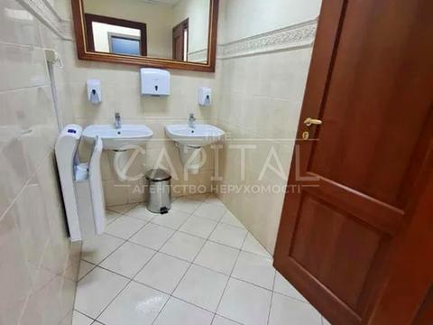 комерційна за адресою Київ, Новокостянтинівська вул., 7