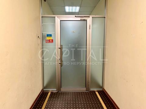 комерційна за адресою Київ, Новокостянтинівська вул., 7