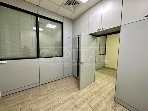 комерційна за адресою Київ, Новокостянтинівська вул., 7