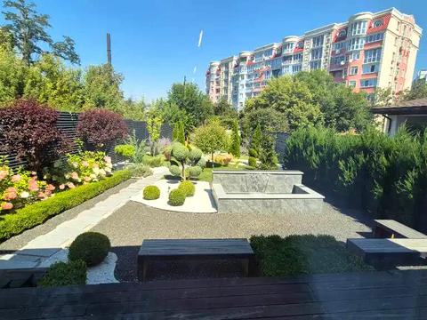 дом по адресу Евпаторийская ул.