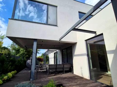 дом по адресу Евпаторийская ул.