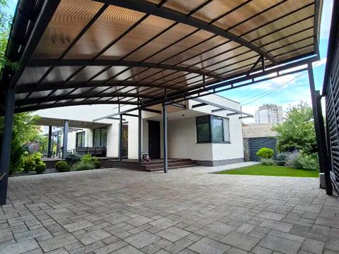 дом по адресу Евпаторийская ул.