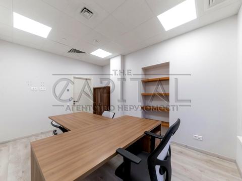 комерційна за адресою Київ, Січових Стрільців вул. (Артема), 17