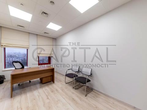 комерційна за адресою Київ, Січових Стрільців вул. (Артема), 17