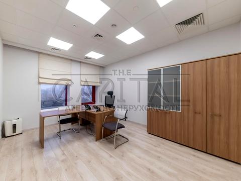 комерційна за адресою Київ, Січових Стрільців вул. (Артема), 17