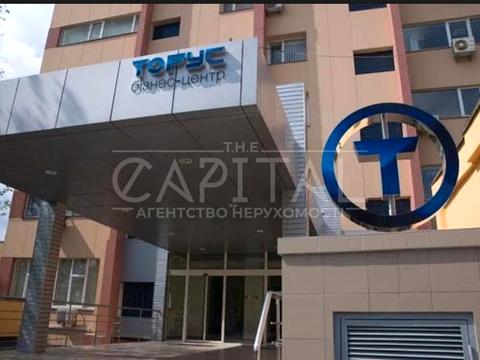 комерційна за адресою Глибочицька вул., 13-5