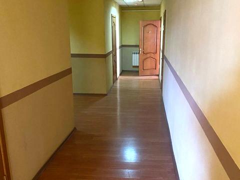 комерційна за адресою Мухи, 5