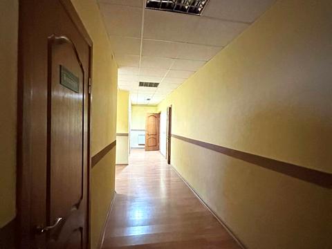 комерційна за адресою Мухи, 5