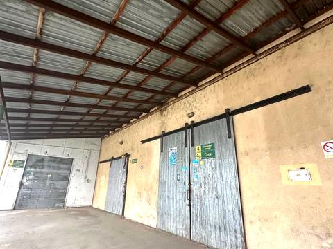 комерційна за адресою Мухи, 5