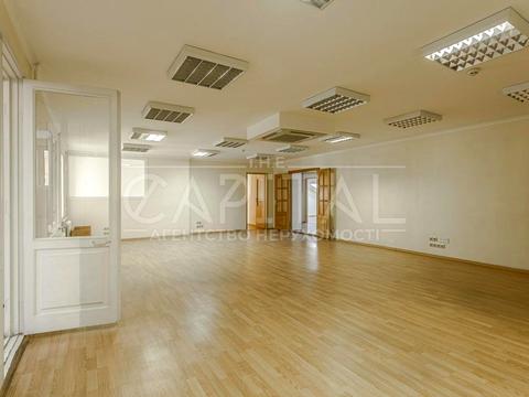 комерційна за адресою Велика Васильківська вул. (Червоноармійська), 60