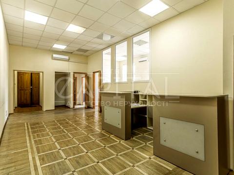 комерційна за адресою Велика Васильківська вул. (Червоноармійська), 60