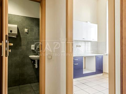 комерційна за адресою Велика Васильківська вул. (Червоноармійська), 60