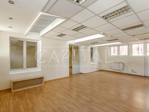 комерційна за адресою Велика Васильківська вул. (Червоноармійська), 60