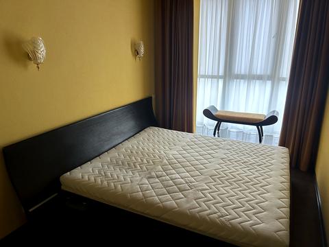 квартира за адресою Івана Білика вул. (Яблунева), 11