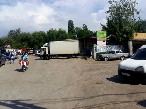 комерційна за адресою Яскрава вул. (Тверська), 1