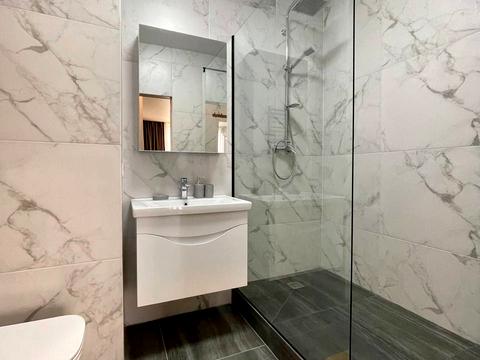 квартира по адресу Днепровская набережная ул., 20-А