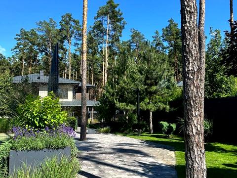 дом по адресу Институтская ул. (Артема)