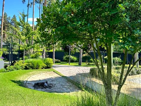 дом по адресу Институтская ул. (Артема)