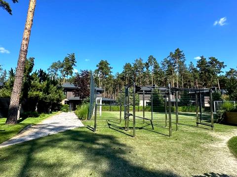 дом по адресу Институтская ул. (Артема)