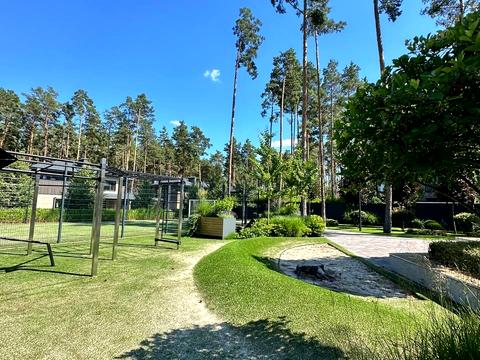 дом по адресу Институтская ул. (Артема)