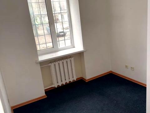 комерційна за адресою Науки просп. (Гагаріна), 145