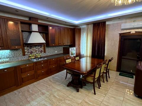 будинок за адресою Дніпро, Академіка Корольова вул.