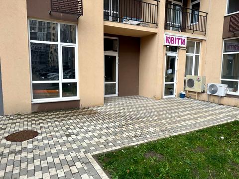 комерційна за адресою Академіка Заболотного вул., 148-Б