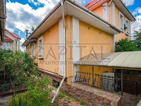 будинок за адресою Київ, 53-тя А Садова вул.