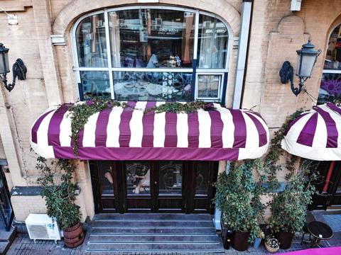 комерційна за адресою Велика Васильківська вул. (Червоноармійська), 1-3