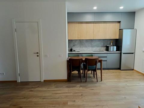 квартира по адресу Ревуцкого ул., 40-Б