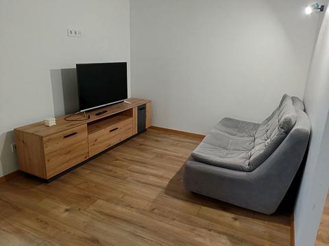 квартира по адресу Ревуцкого ул., 40-Б