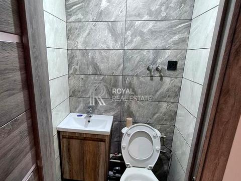 комерційна за адресою Київ, Іоанна Павла II вул. (Патріса Лумумби), 22/21